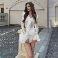 #color_white-17