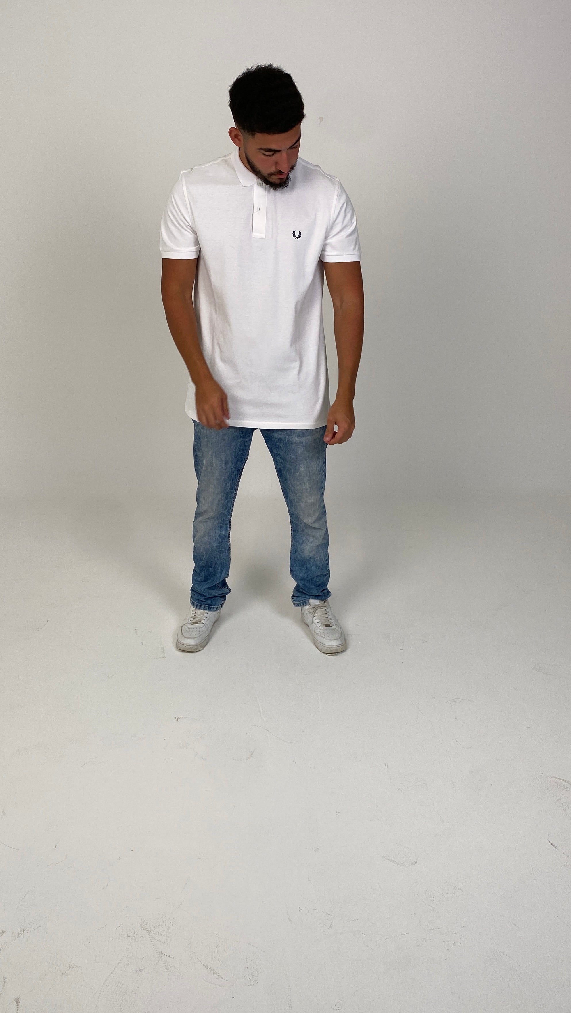 #color_cream-white-3