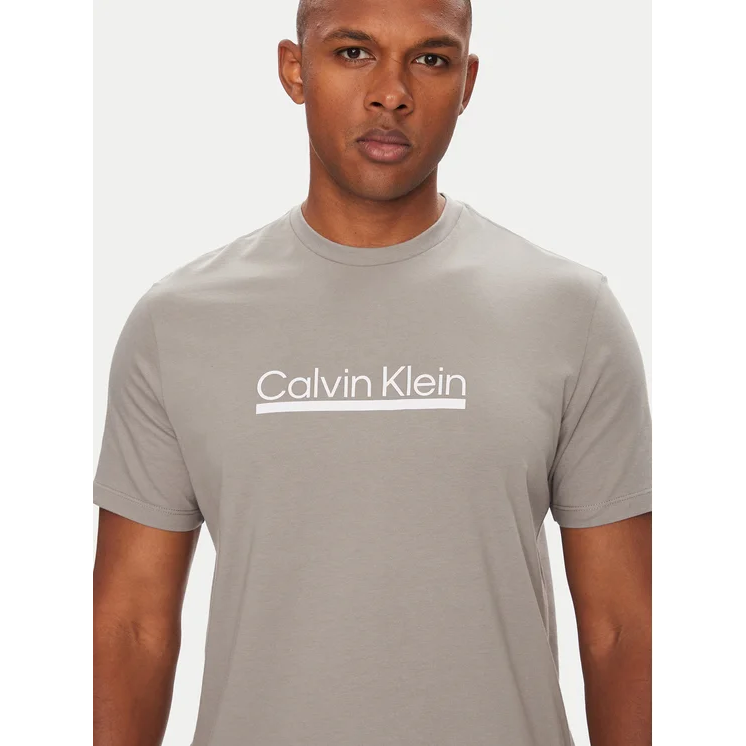 Calvin Klein Men T-Shirt