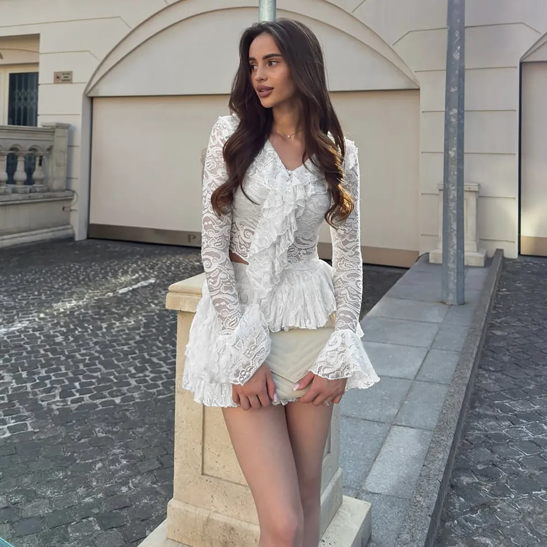 #color_white-17